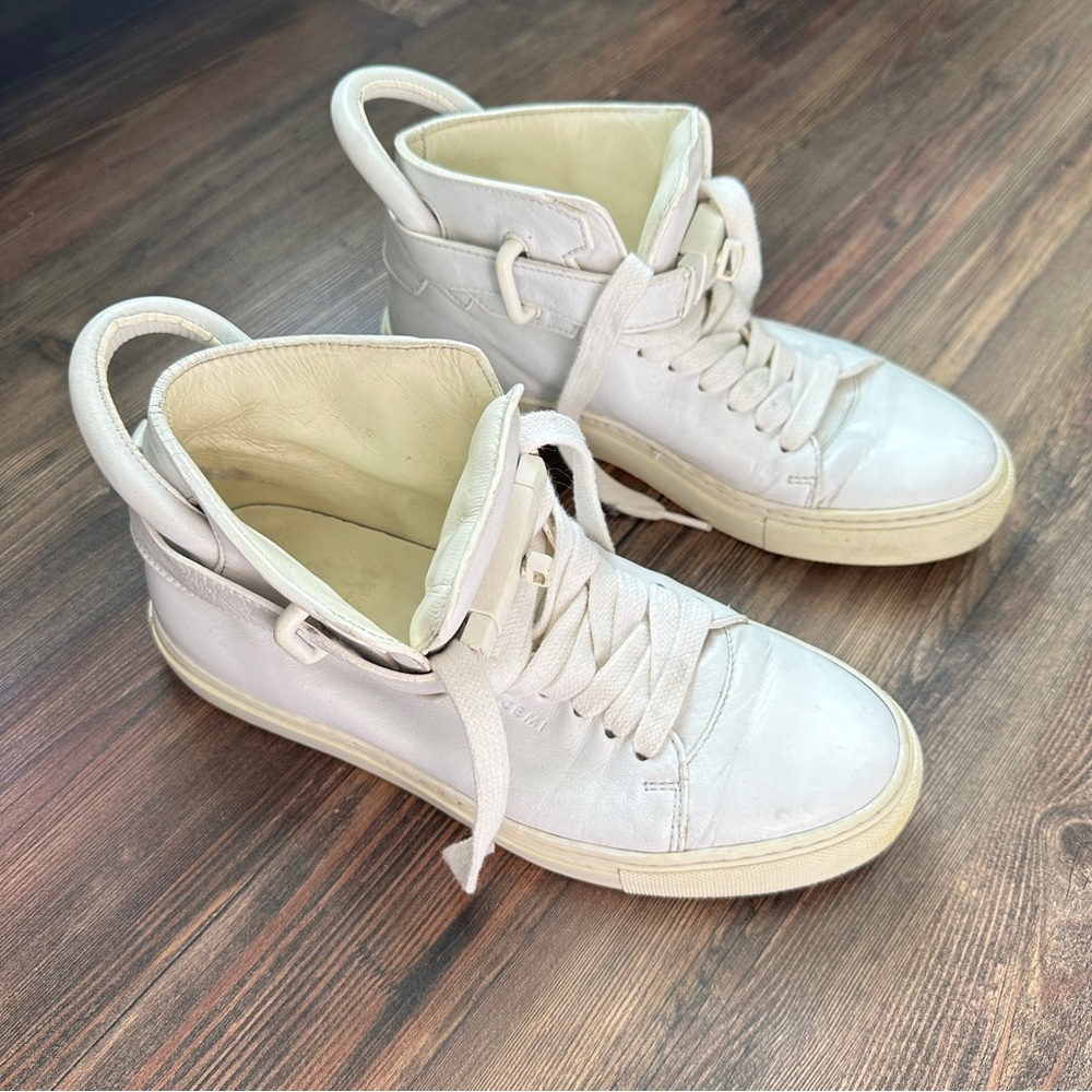Buscemi 100mm white leather sneakers size 7 women’s
